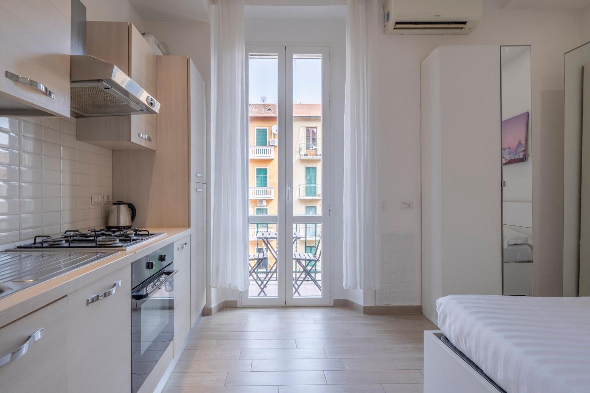 Napoli Apartment *